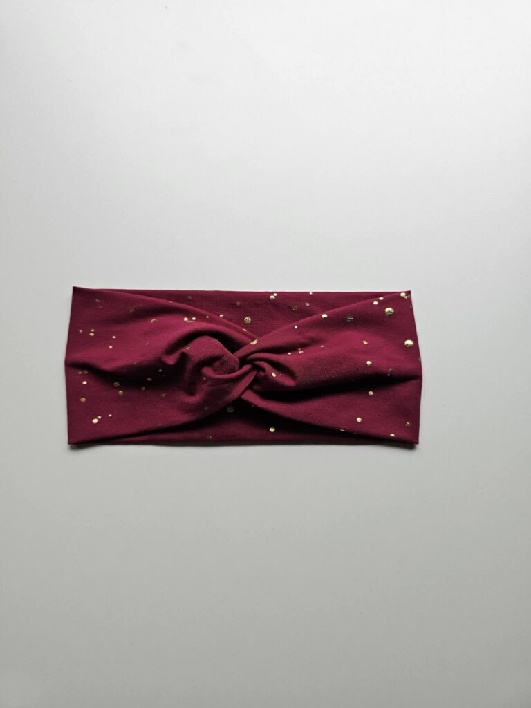 Solmupanta Fuksia Kultaisilla Pilkuilla